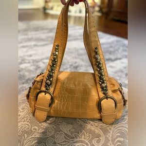 Elegant Tan Leather Shoulder Bag